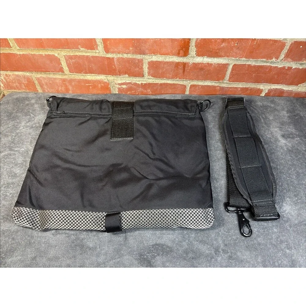 Waterfield Designs SF Bags Padded Laptop Tablet Computer Sleeve Case Black